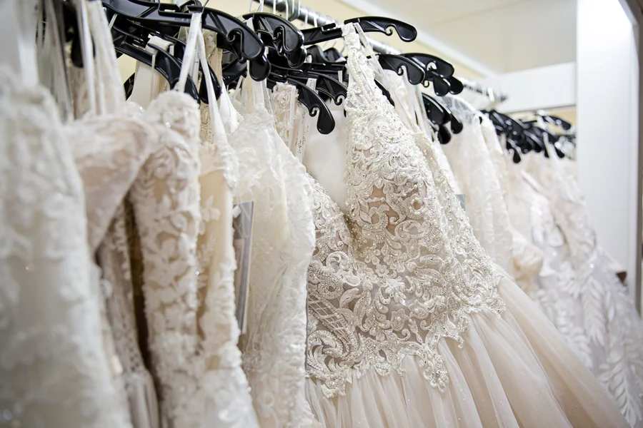 What To Wear To Wedding Dress Shopping